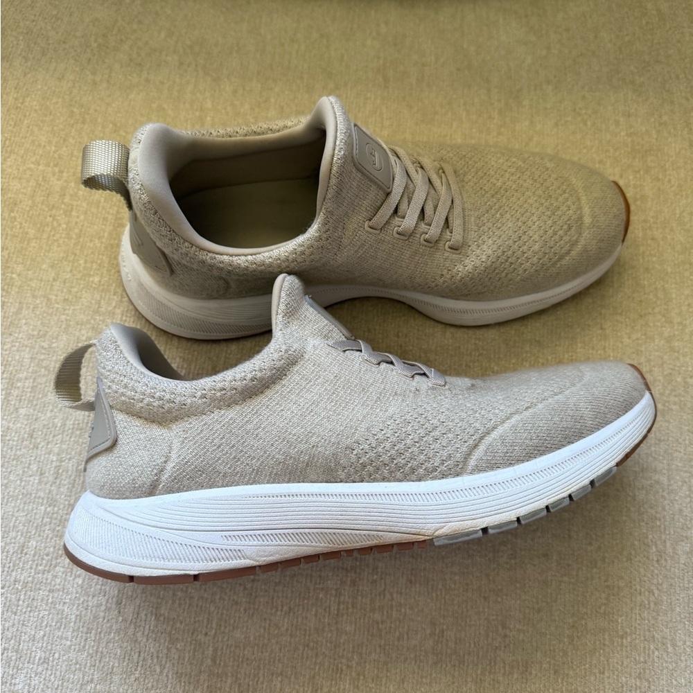 Peter Millar Men’s Sneakers, size 9